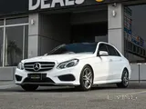 Mercedes E 300. Model 2015.