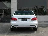 Mercedes E 300. Model 2015.