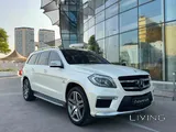 مرسيدس GL63 AMG 2015