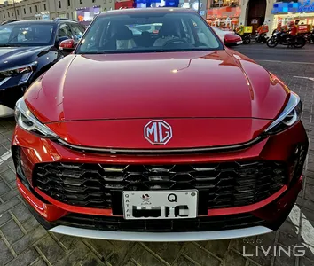 MG ZS  2025