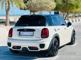MINE COOPER S  2021 LIKE NEW