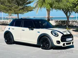 MINE COOPER S  2021 LIKE NEW