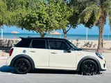 MINE COOPER S  2021 LIKE NEW