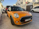 Mini Cooper 2017 Standard 4 Doors