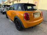 Mini Cooper 2017 Standard 4 Doors