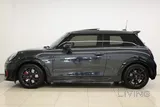 ميني كوبر جي سي دبليو 2025