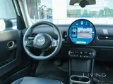 Mini Cooper. Model 2025.