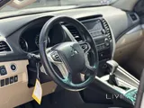 Mitsubishi Montero Sport 2020 Used 7-Seater with 183,000 km