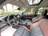 Mitsubishi Montero Sport 2024