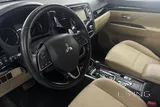 MITSUBISHI OUTLANDER 2.4L 4WD 2023 43,437 KM