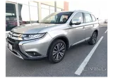 Mitsubishi Outlander4WD 7 seater