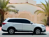 ميتسوبيشي أوتلاندر 2022
