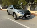 MITSUBISHI OUTLANDER 2023
