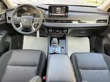 Mitsubishi Outlander 2025