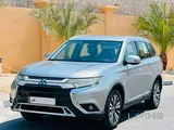 MITSUBISHI OUTLANDER 4×4 MODEL 2020