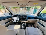 MITSUBISHI OUTLANDER 4×4 MODEL 2020