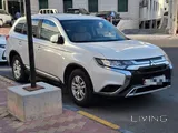 Mitsubishi outlander 4 X 4 2020 model