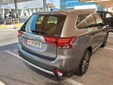 ميتسوبيشي أوتلاندير GLS 3.0 لتر V6 - 230 حصان - دفع رباعي - محملة بالكامل - المالك الأول