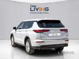 Mitsubishi Outlander Standard 2024