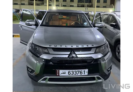 Mitsubishi Outlander  2021