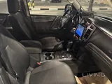 Mitsubishi Pajero -  2016 GLS