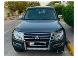 Mitsubishi Pajero - 2016