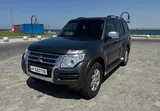 Mitsubishi Pajero 2016