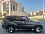 Mitsubishi Pajero 2016 GLS 3.5L 4WD - 160,000 KLM
