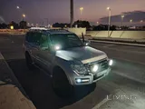 Mitsubishi pajero 2016 gold edition