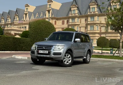 Mitsubishi Pajero 3.5L 2017