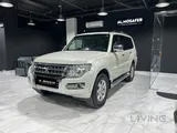 MITSUBISHI PAJERO 2020 MID OPTION FOR SALE