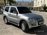 Mitsubishi pajero 2022