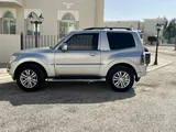 Mitsubishi pajero 2022