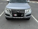 Mitsubishi Pajero. 3.5 GLS 2016