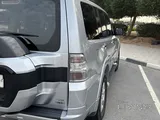 Mitsubishi Pajero. 3.5 GLS 2016