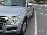 Mitsubishi Pajero. 3.5 GLS 2016