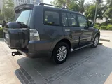 Mitsubishi Pajero 3.8 Liter Gold Edition 2020 Dark Grey