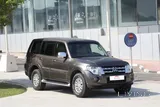 Mitsubishi Pajero  - GLS