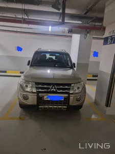 Mitsubishi Pajero GLS 2014