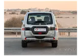 ميتسوبيشي باجيرو جي إل إس 2017 V6