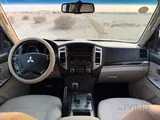 ميتسوبيشي باجيرو جي إل إس 2017 V6