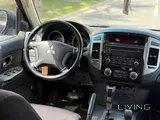 Mitsubishi Pajero GLS 2018 V6