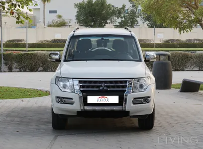 Mitsubishi Pajero 3.5L 2020