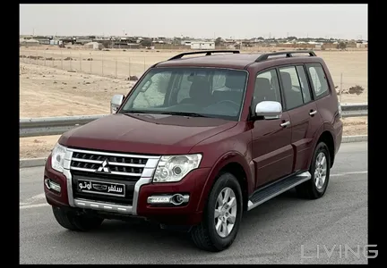 ميتسوبيشي باجيرو جي إل إس 2020