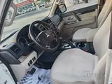 Mitsubishi Pajero GLS 2022