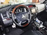 Mitsubishi Pajero GLS 2022 V6