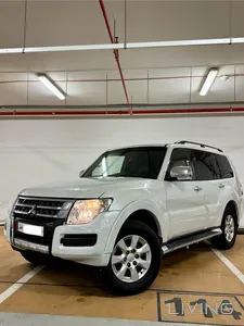Mitsubishi Pajero GLS 2016