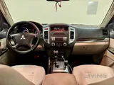 Mitsubishi Pajero GLS V6