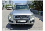 ميتسوبيشي باجيرو جي إل إس للبيع