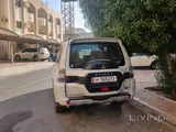 MITSUBISHI PAJERO GOLD EDITION 3.8L 2017 VERY GOOD CONDITIONS